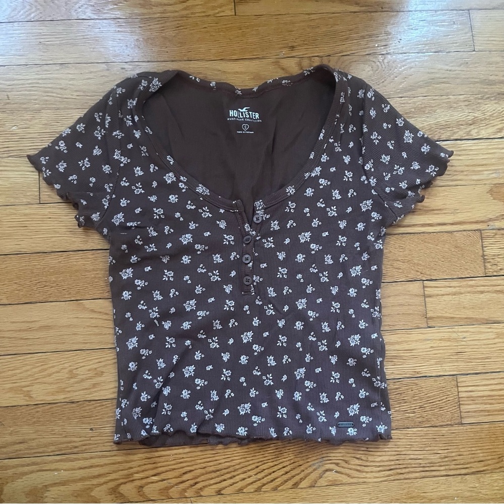 Hollister Indie Crop Top